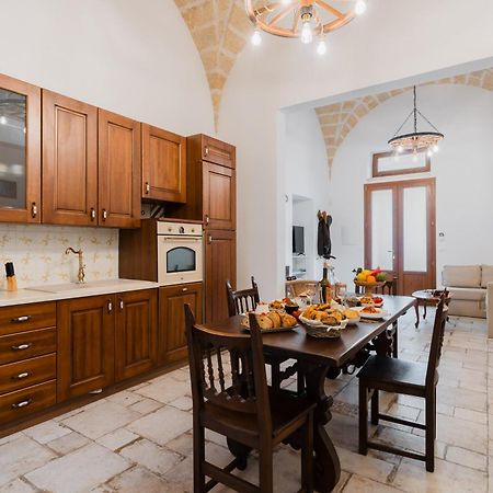 Dimora Tizzi - Boutique Apartment - By Just Houses Srl Alessano Exterior photo